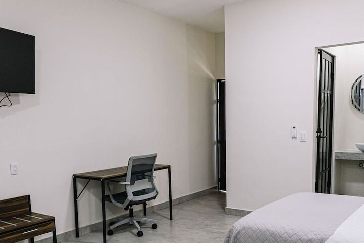 Room 10 of 58
