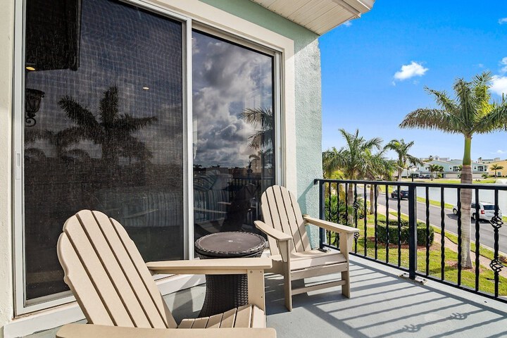 Terrace/Patio 11 of 41