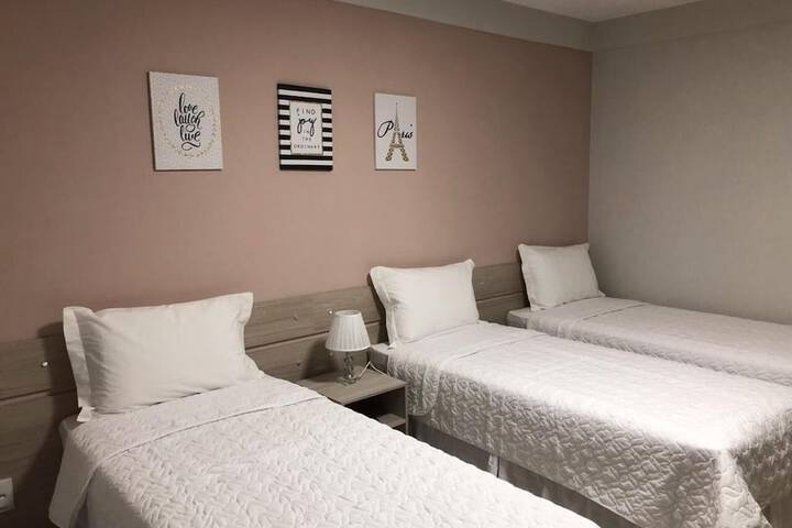 Room 29 of 54