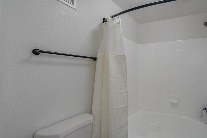 Room 168 of 193