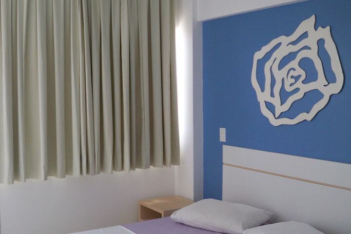 Room 6 of 74