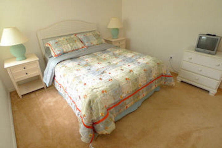 Room 14 of 34