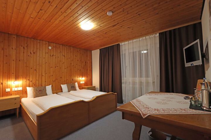 Room 29 of 121