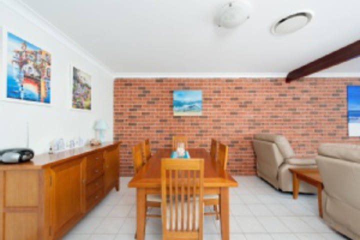 Room 44 of 180