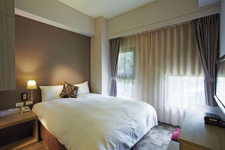 Room 14 of 51