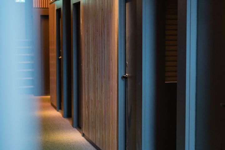 Ballroom/Hall 102 of 118