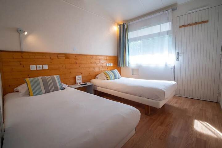 Room 58 of 141