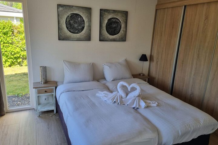 Room 3 of 41