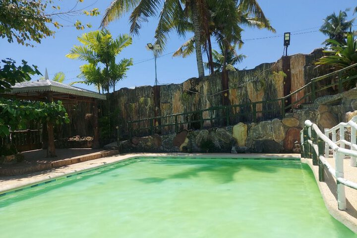 Pool 31 of 56