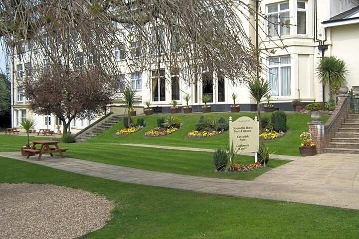 Photo 25