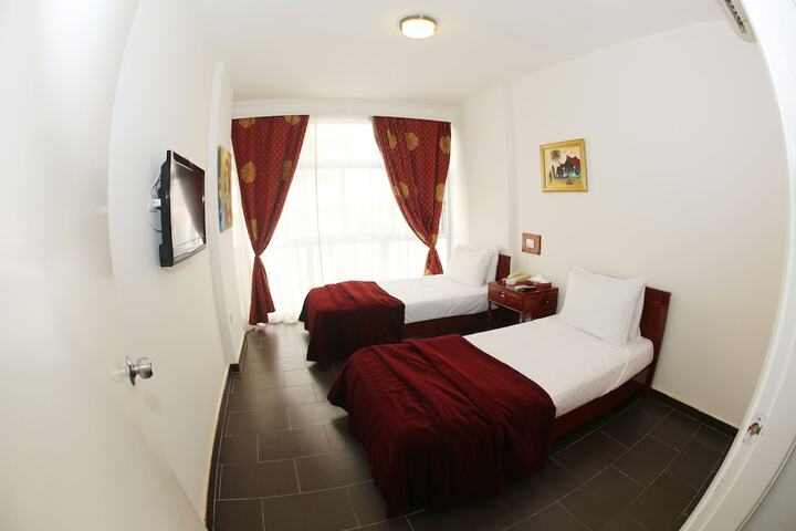 Room 7 of 34