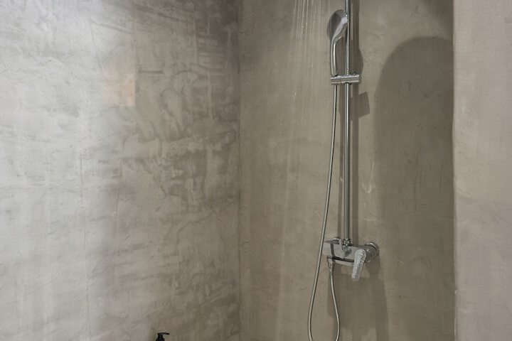 Room 61 of 75