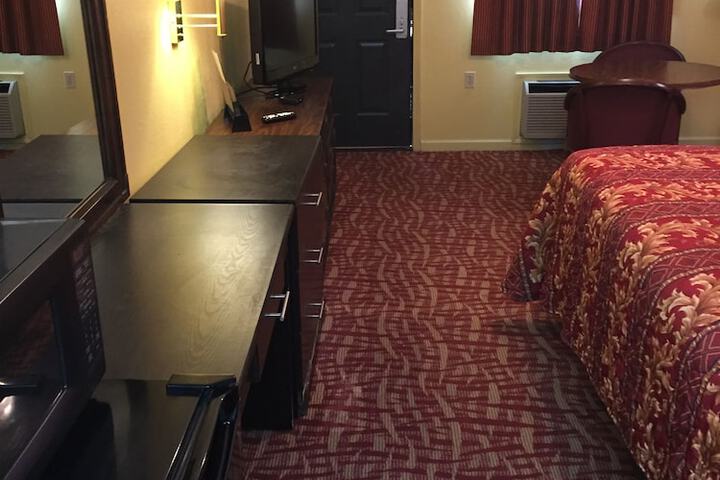 Room 19 of 31