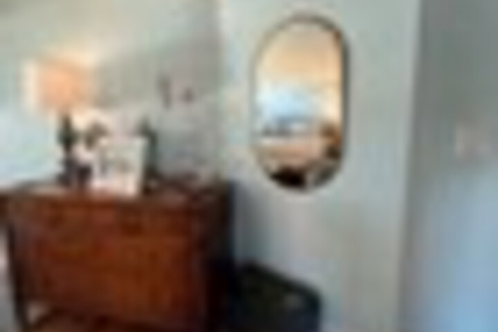 Room 86 of 297