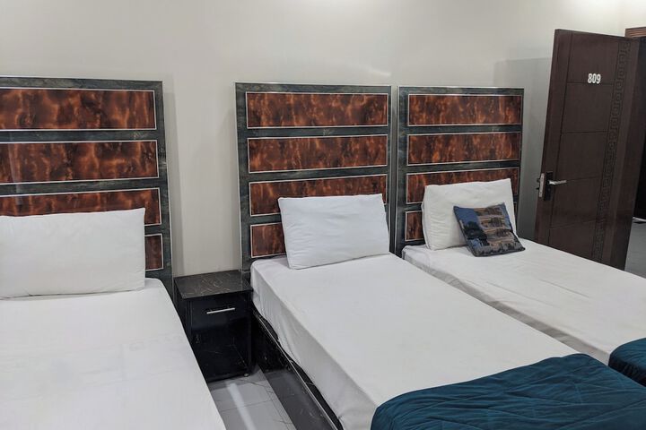 Room 28 of 36