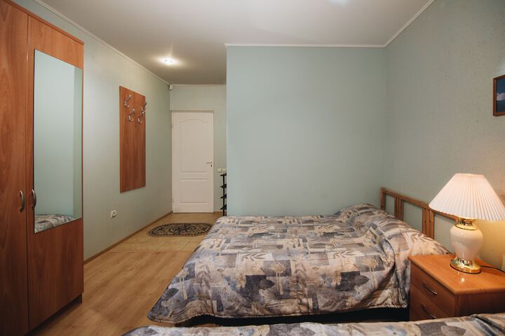 Room 3 of 39