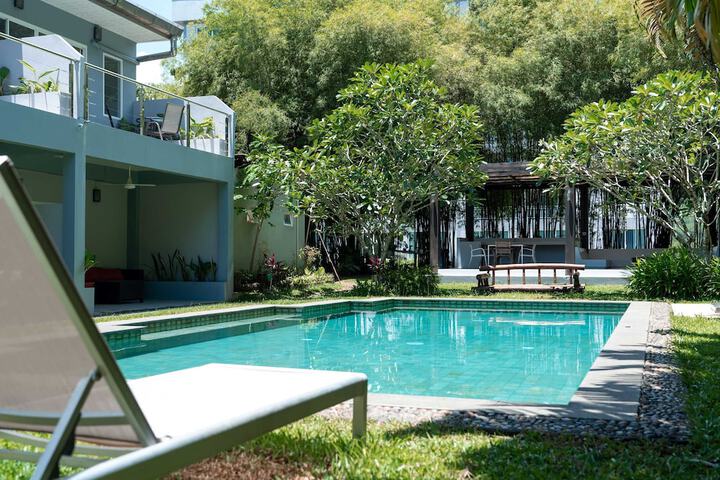 Pool 77 of 102