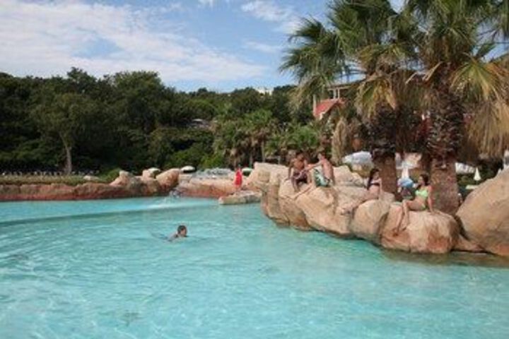 Pool 197 of 228