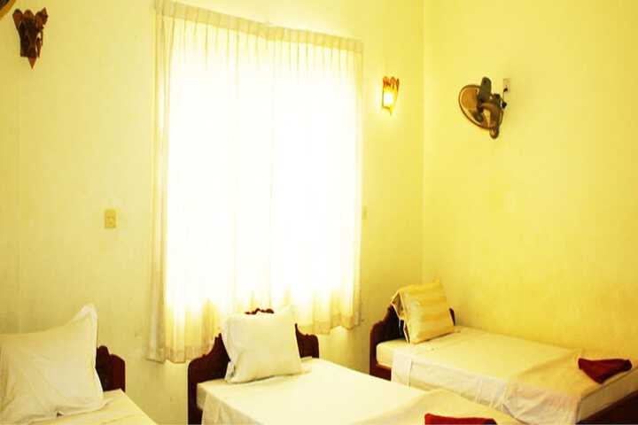Room 10 of 24