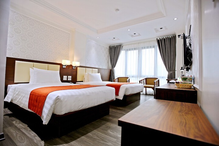 Room 18 of 54