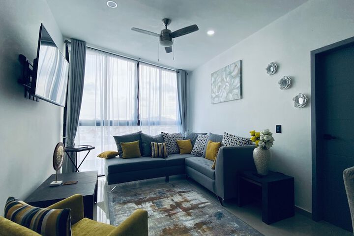 Room 50 of 99