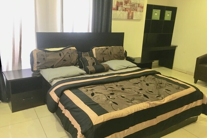 Room 3 of 14