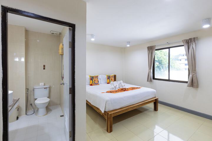 Room 5 of 27