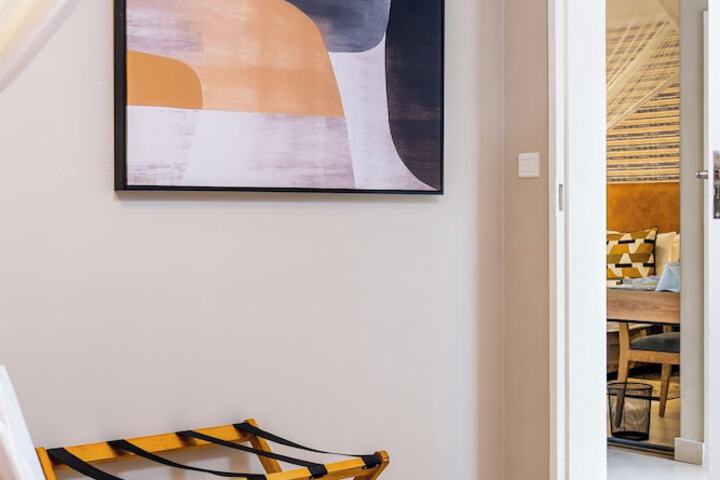 Room 71 of 207