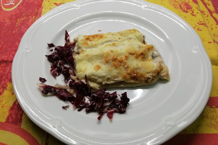 Dining 62 of 97