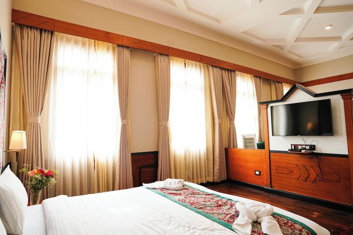 Room 16 of 55