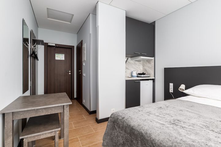 Room 6 of 21