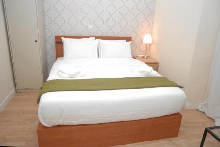 Come Inn Lisbon Estefania