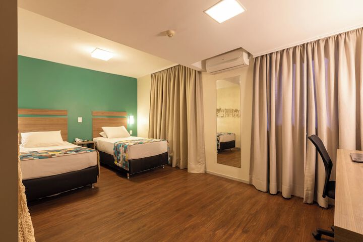 Room 56 of 162