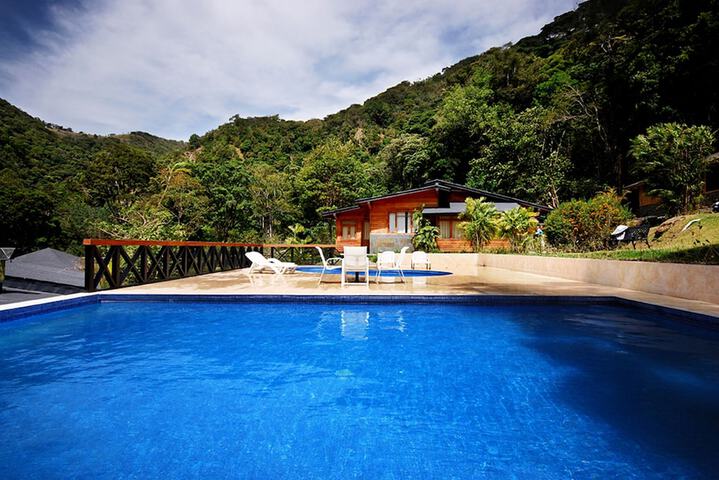 Pools & Facilities