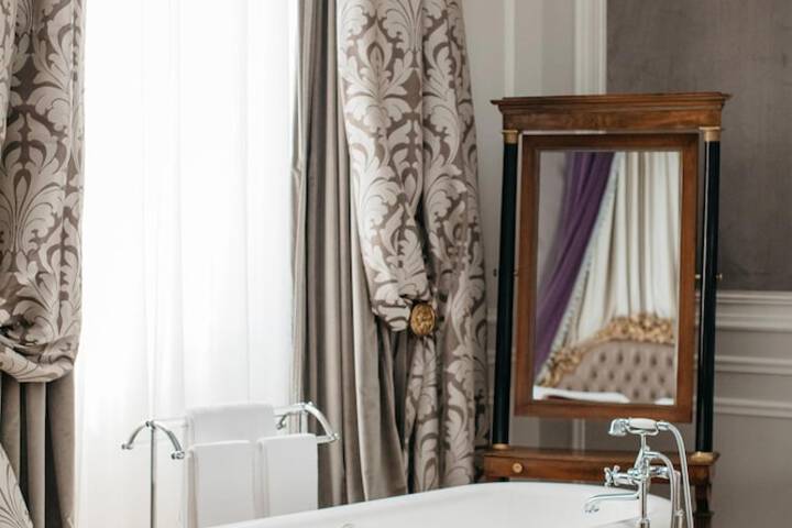 Bath Interior