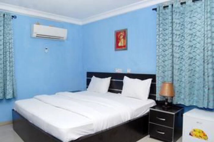 Room 45 of 83