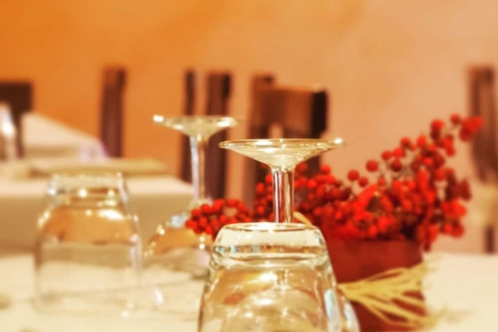 Dining Photos