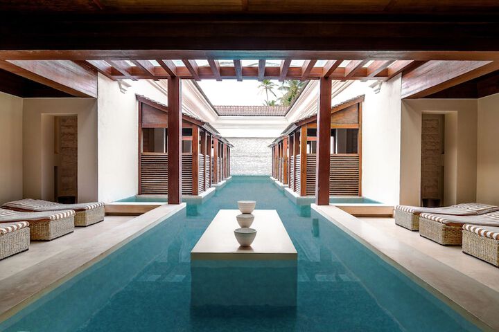 Pool 33 of 106
