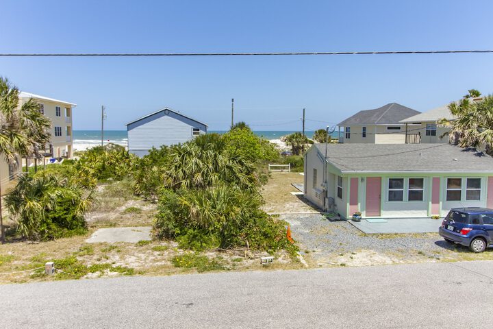 Avery s Ocean Breeze by Distinctive Beach Rentals in Butler Beach, FL