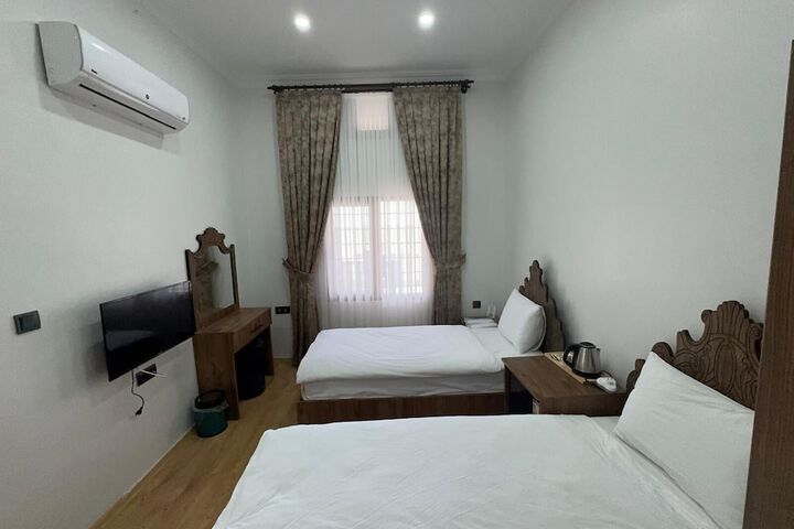 Room 22 of 52
