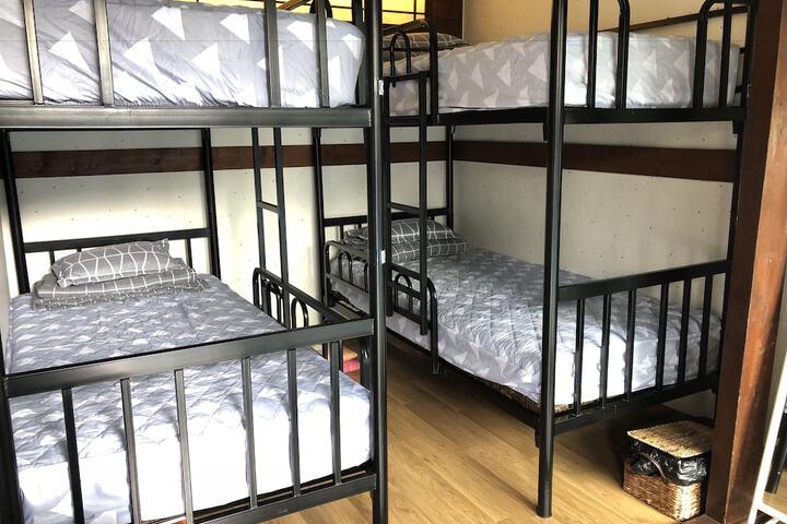 Room 12 of 47