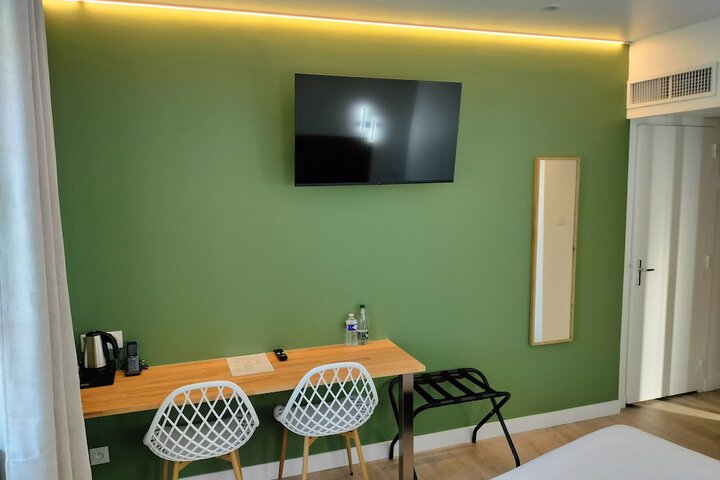 Room 20 of 43