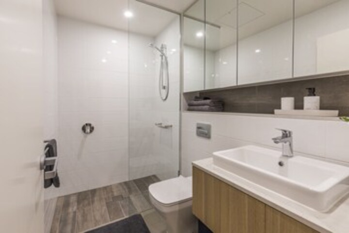 Room 2 of 12