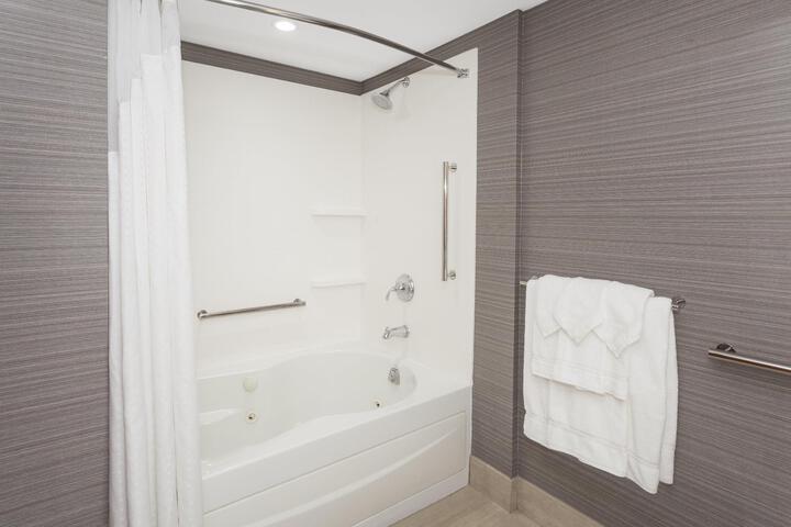 2 Queen Standard Communication Accessible Roll Shower (1 of 6)