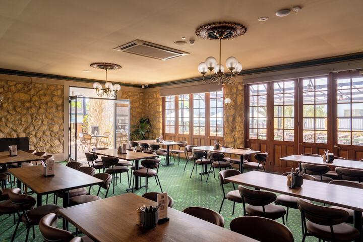 Restaurants