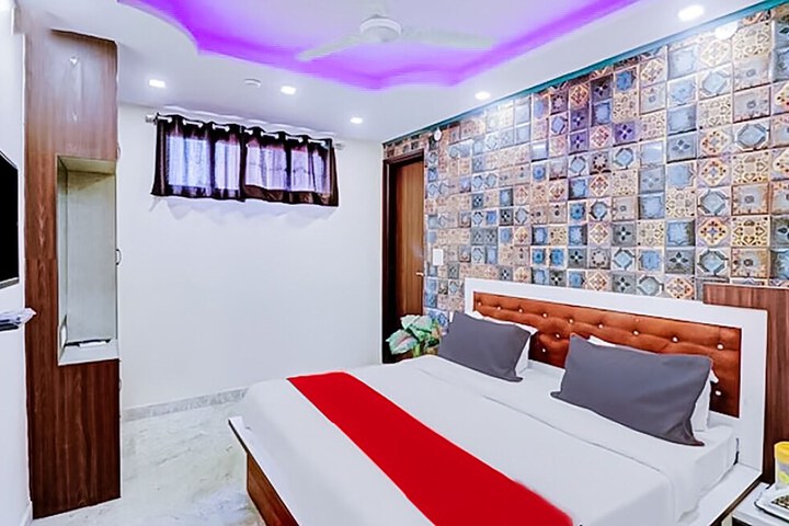 Room 16 of 22
