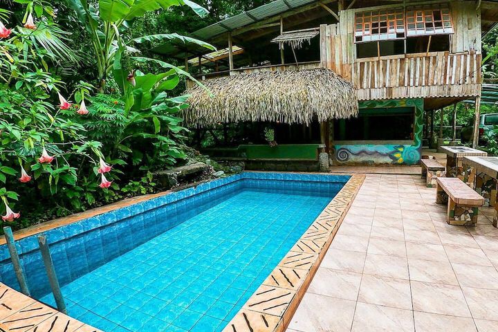Pool 3 of 6