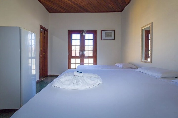 Room 10 of 23