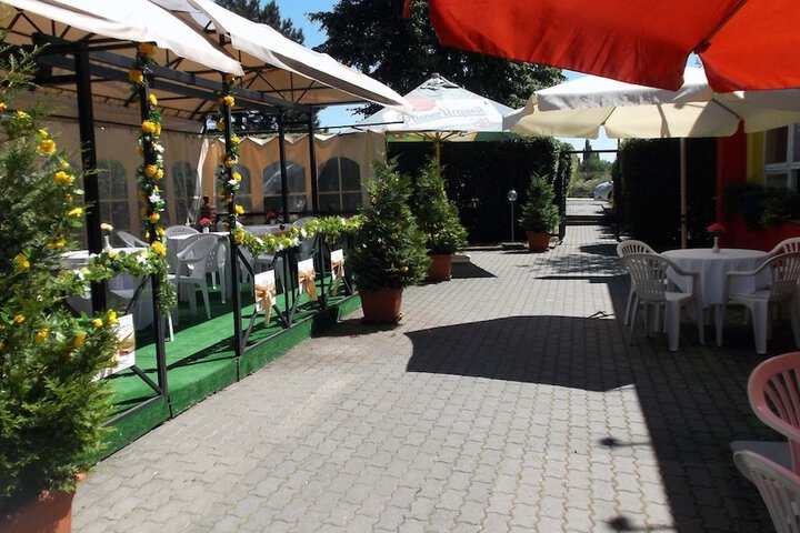 Terrace/Patio 72 of 76