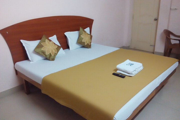 Room 5 of 53